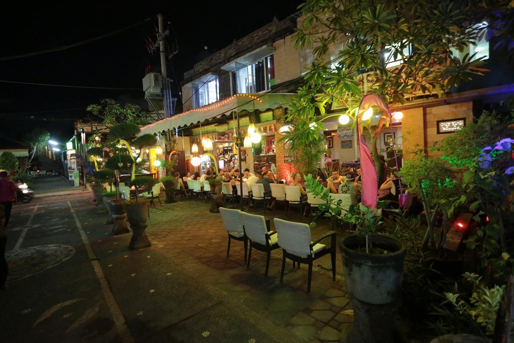 La Walon Hotel Kuta Lombok Exterior foto